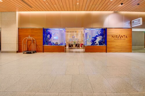 Niranta Airport Transit Hotel & Lounge Terminal 2 Arrivals