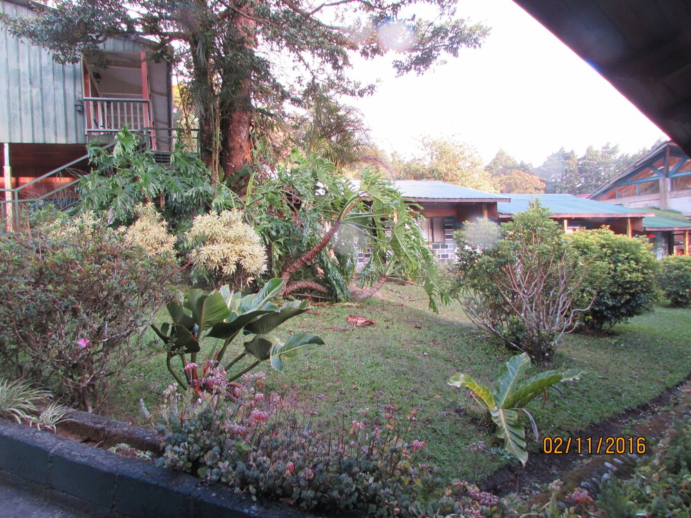 Jardines del establecimiento