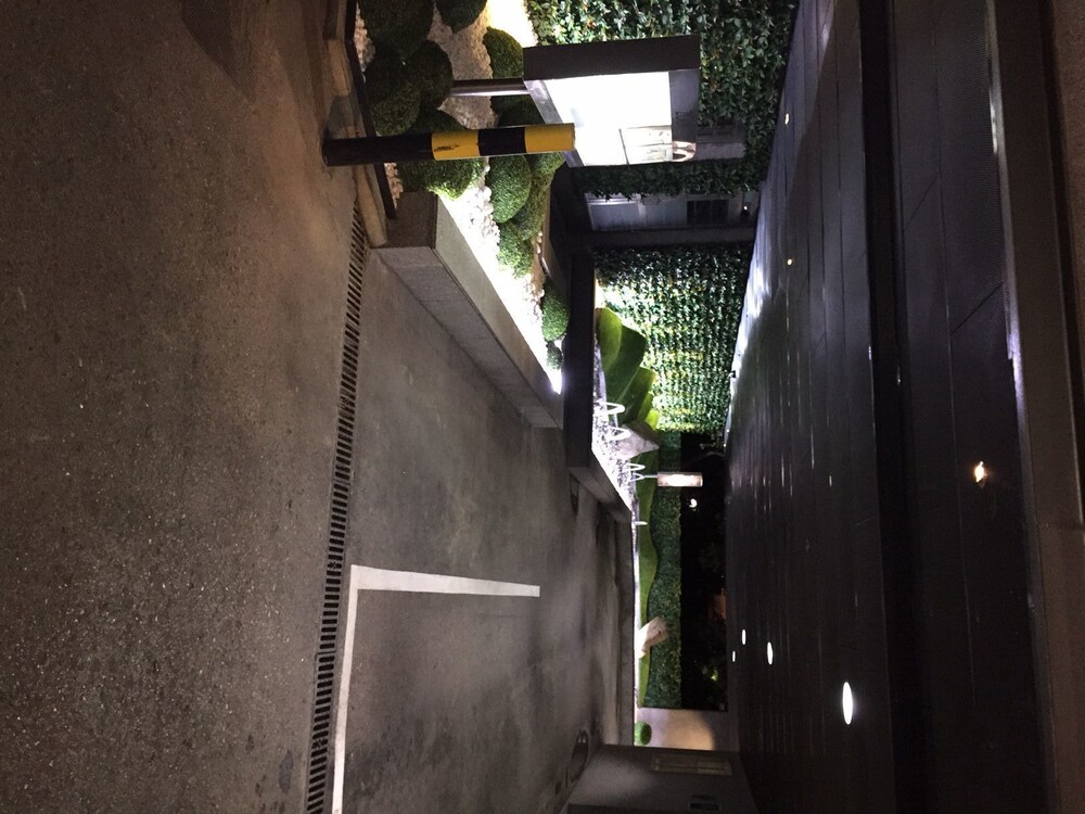 Fachada del hotel