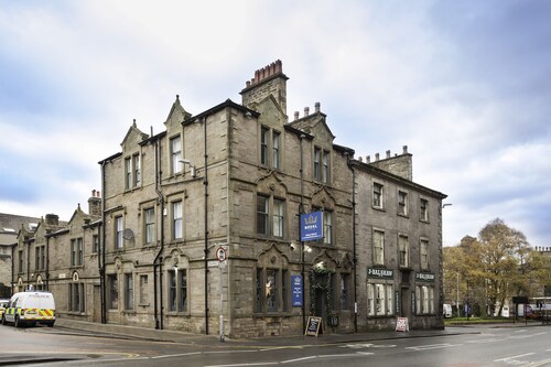 The Royal Hotel and Bar