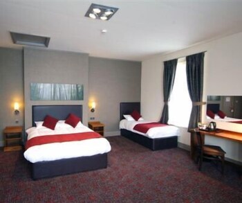 Guestroom