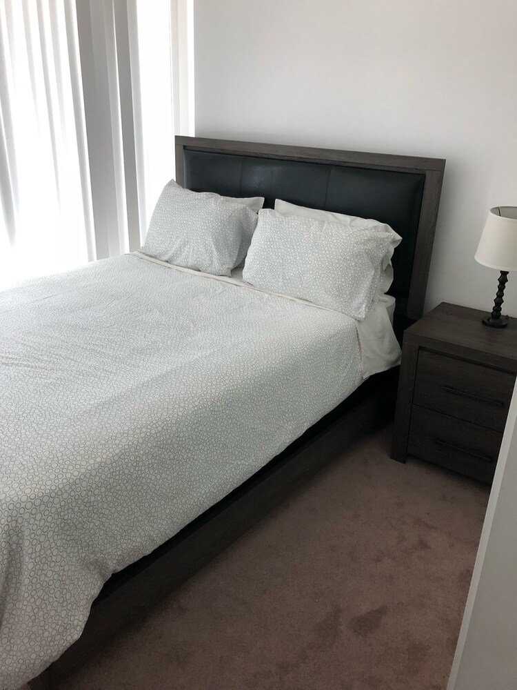 City Condo, 2 Bedrooms - Guestroom