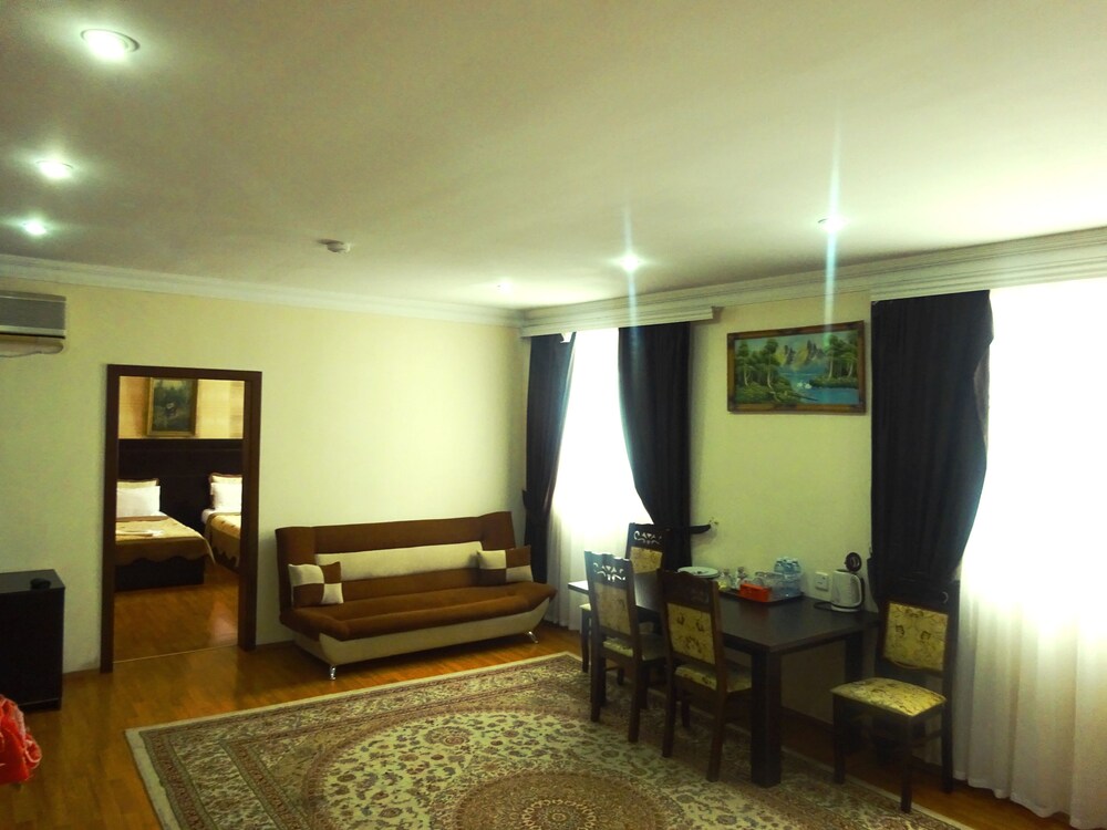 Guestroom