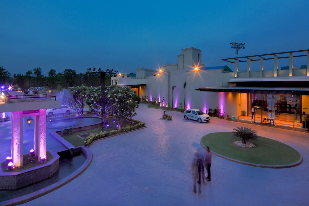 Hotel Front - Evening/Night