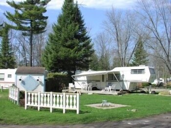 Trailer, 1 Bedroom, Kitchenette - Guestroom