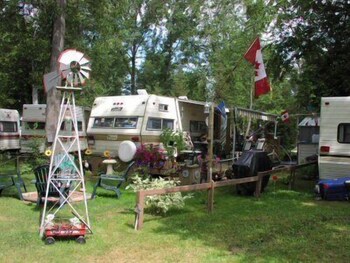 Trailer, 1 Bedroom, Kitchenette - Guestroom