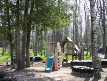 Childrens Play Area - Outdoor