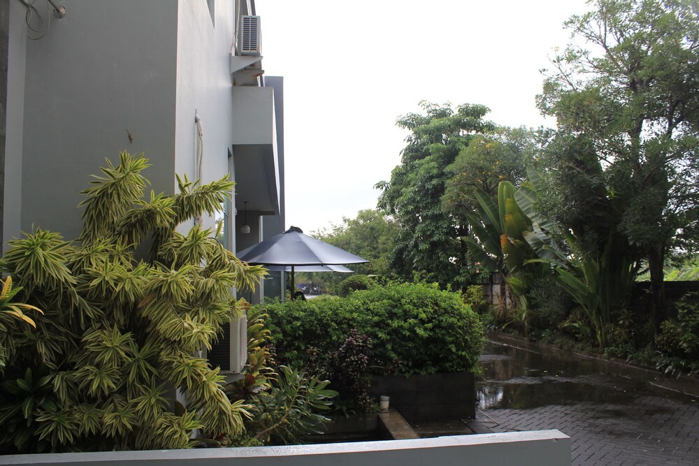Tempat Parkir