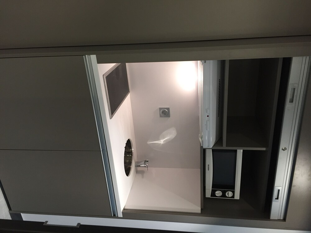 In-Room Kitchenette