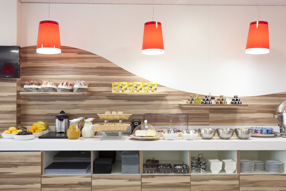 Salle de petit-déjeuner