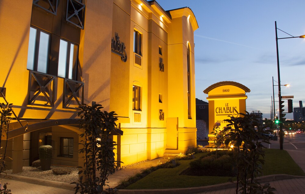 Hotel Front - Evening/Night