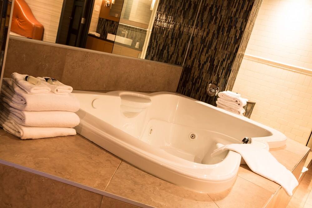 Jetted Tub