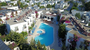 Serpina Hotel