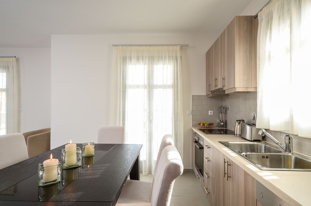Villa, Private Pool, Sea View (Heron) - In-Room Kitchen