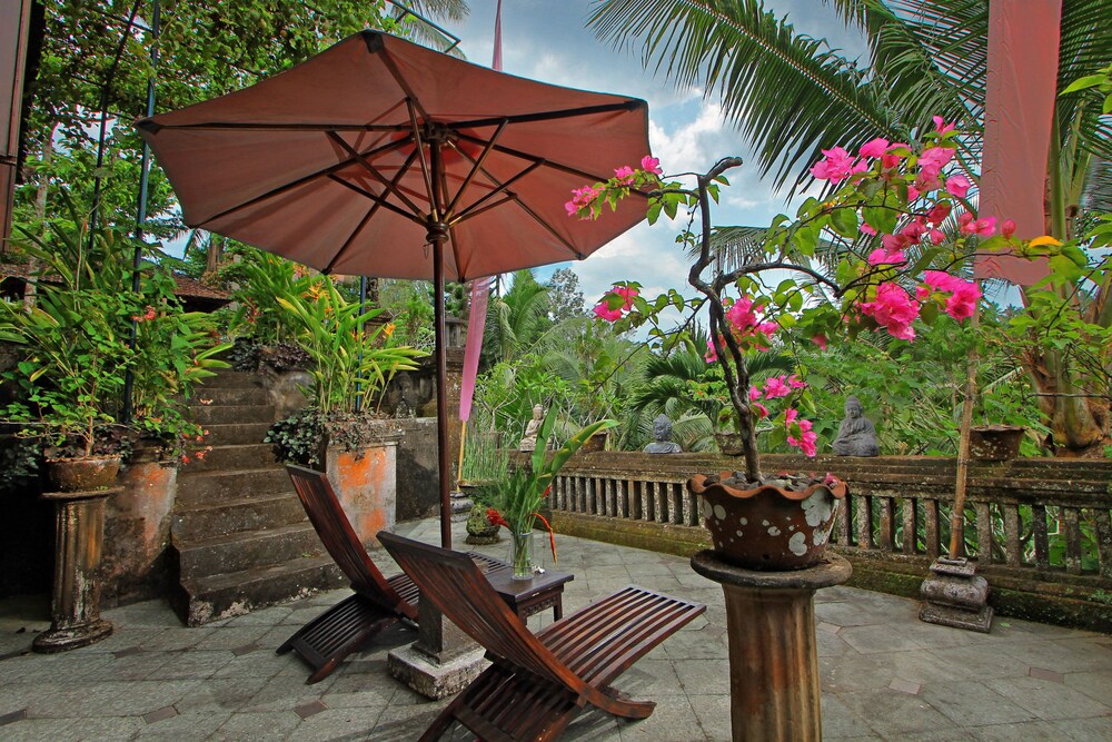 Sundeck