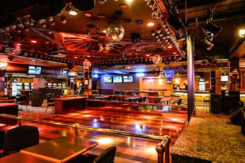 Hotel Bar
