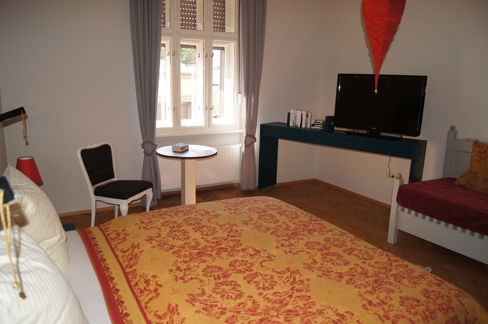 Zimmer (Design-Apartment, 1 Schlafzimmer, Gartenblick)