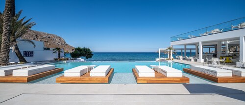 Kantouni Beach Boutique Hotel