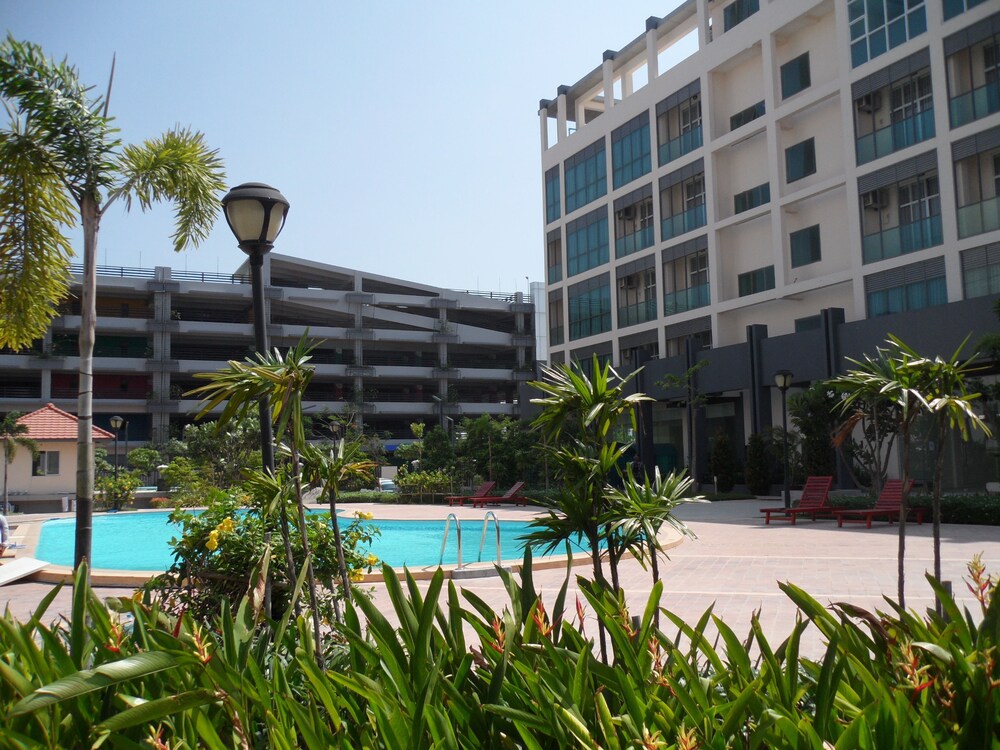 Hotel Front