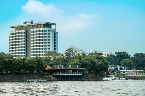 Radisson Blu M'Bamou Palace Hotel