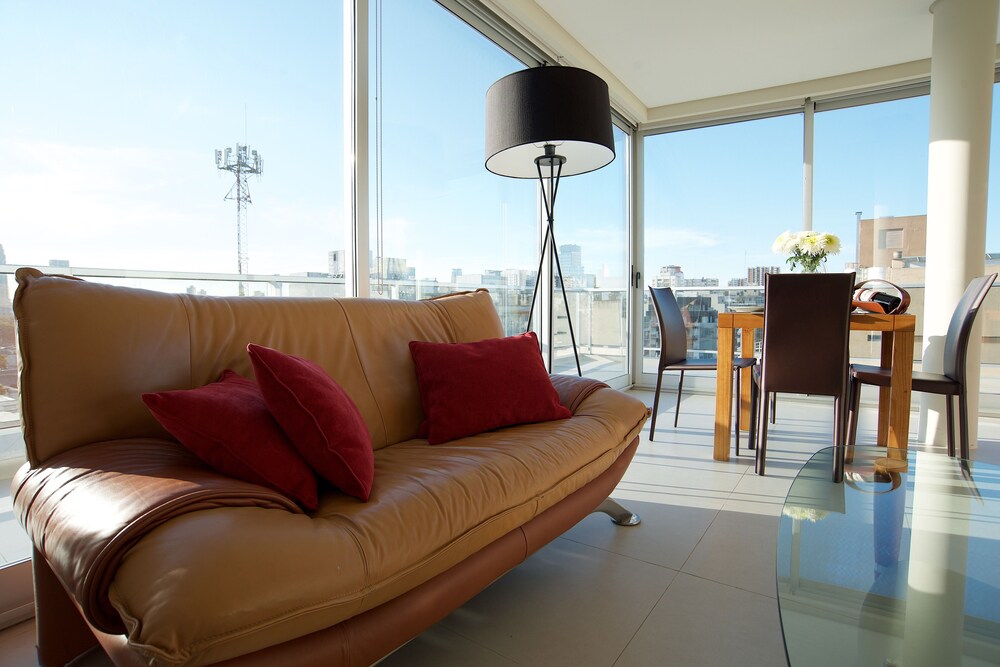 Premium Apartment - Living Room