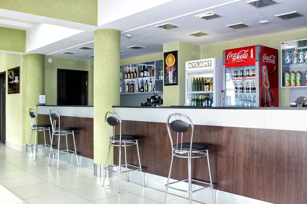 Hotel Bar