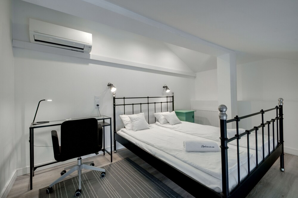 Apartment, 1 Bedroom - Guestroom
