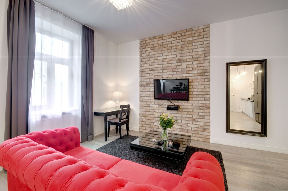 Family Apartment - Guestroom