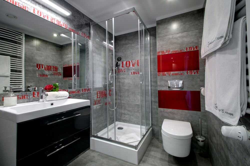 Apartment, 1 Bedroom - Bathroom