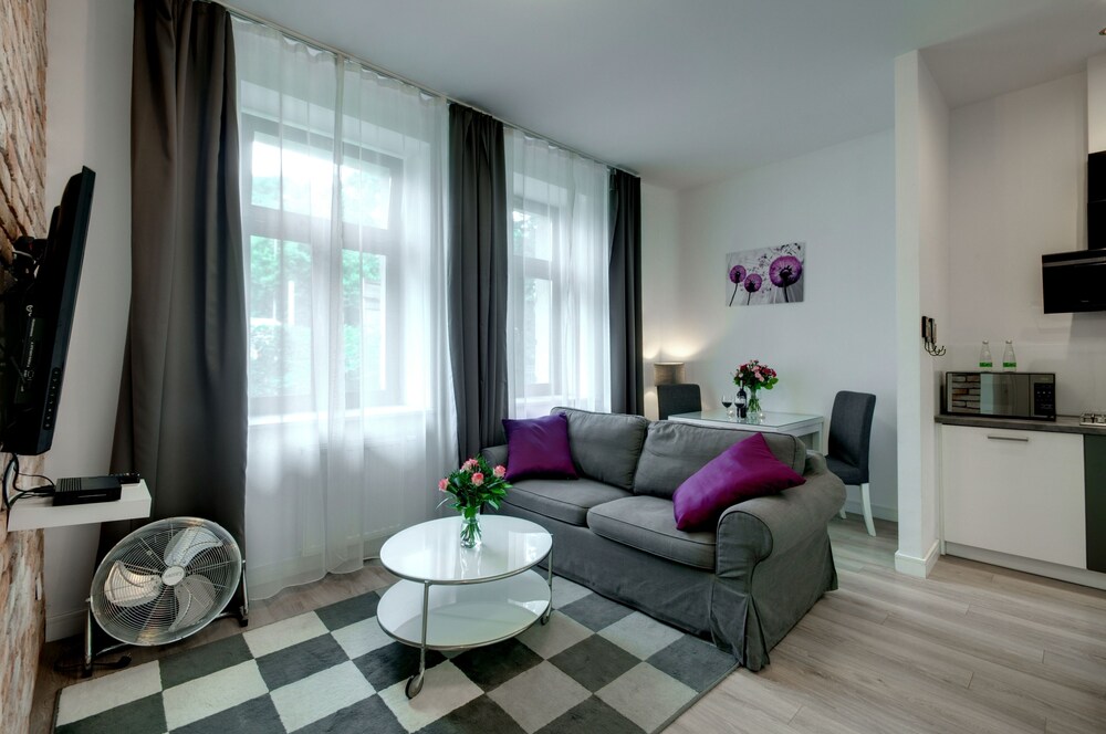 Apartment, 1 Bedroom - Guestroom
