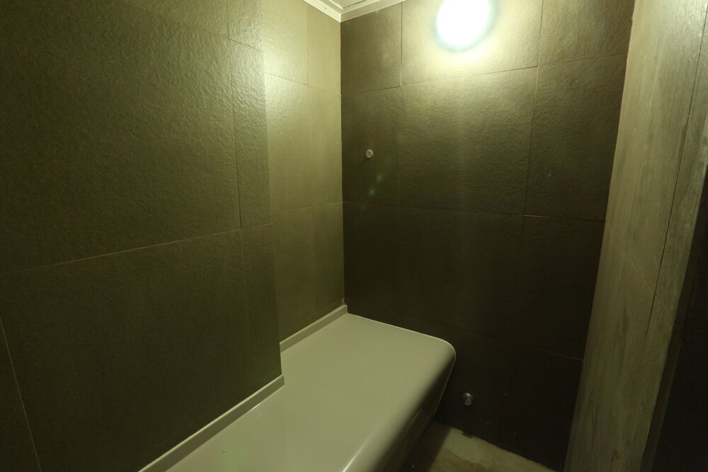 Steam Room