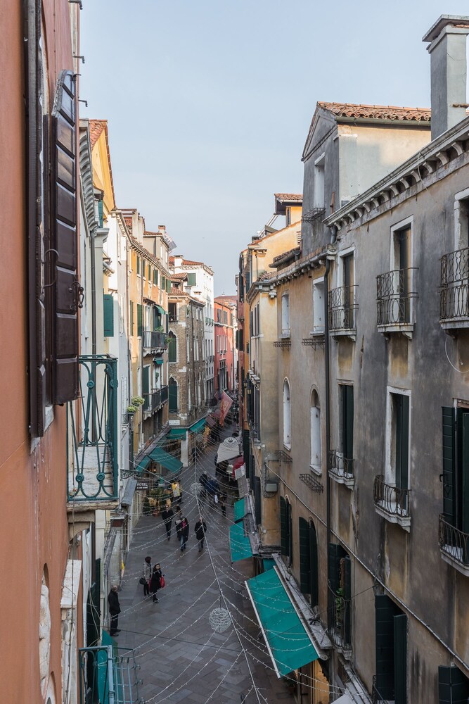 Apartment, 2 Bedrooms (Apt.Piazza Central-San Marco 278) - Guestroom View