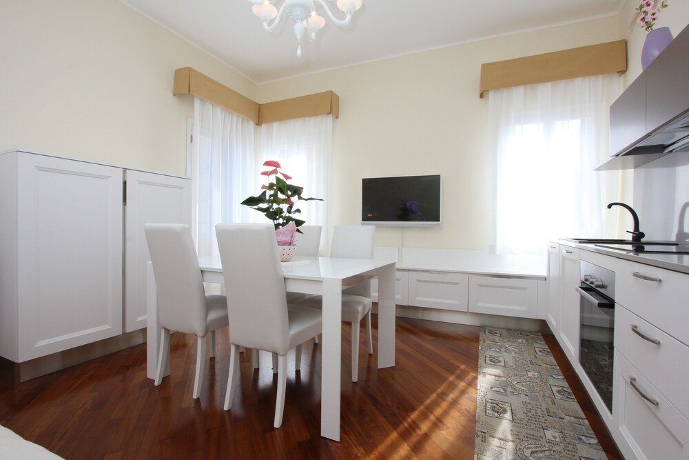 Apartment, 2 Bedrooms, City View (Splendid) - Living Room