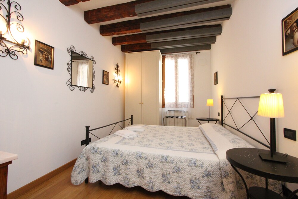 Apartment, 2 Bedrooms (Apt. Palazzo Moro 6 - San Marco 5308) - Guestroom
