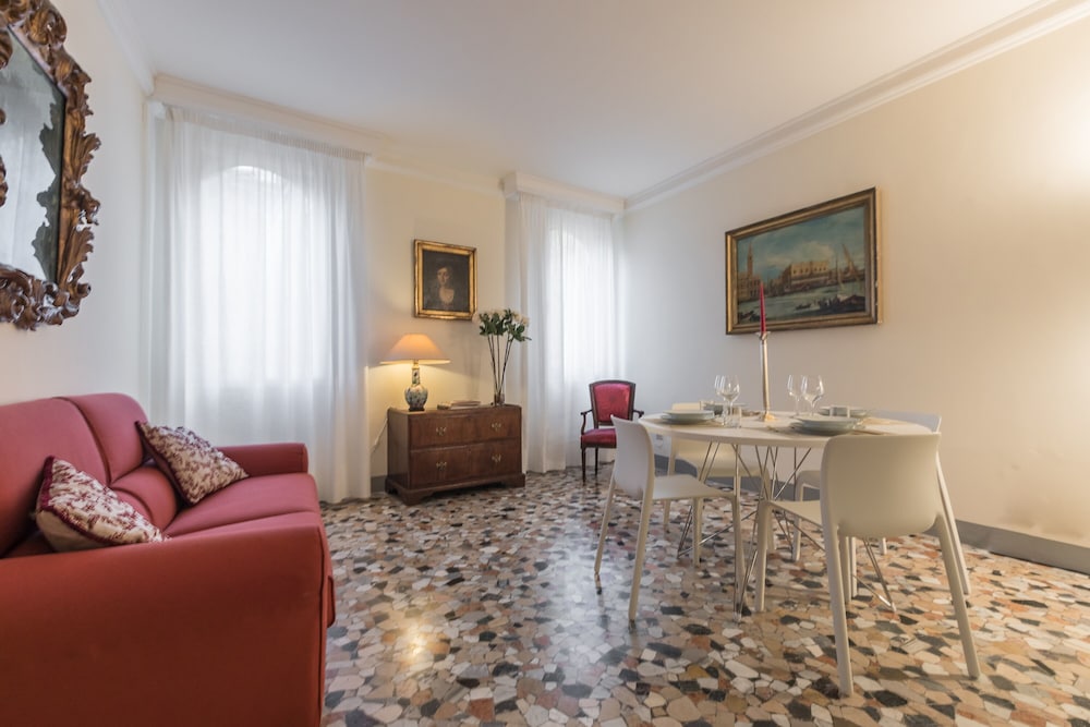 Apartment, 2 Bedrooms (Apt.Piazza Central-San Marco 278) - Living Area