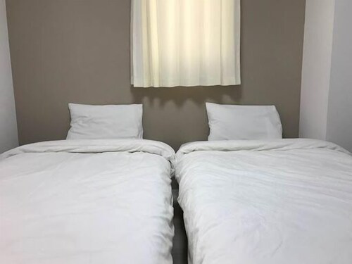 객실 (시티 아파트, 냉장고 및 전자레인지, 별관)