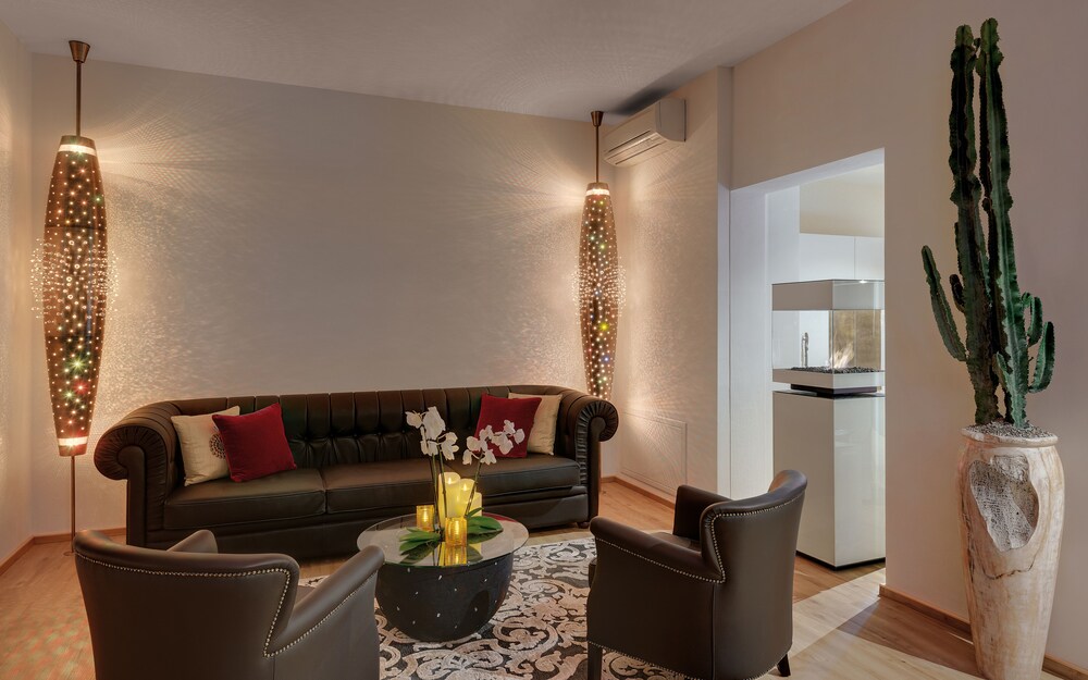 Lobby-Lounge