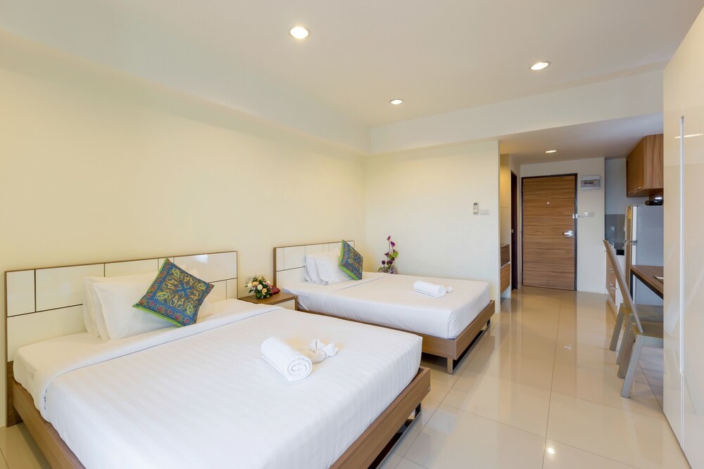 객실 (Superior Deluxe Room Only )
