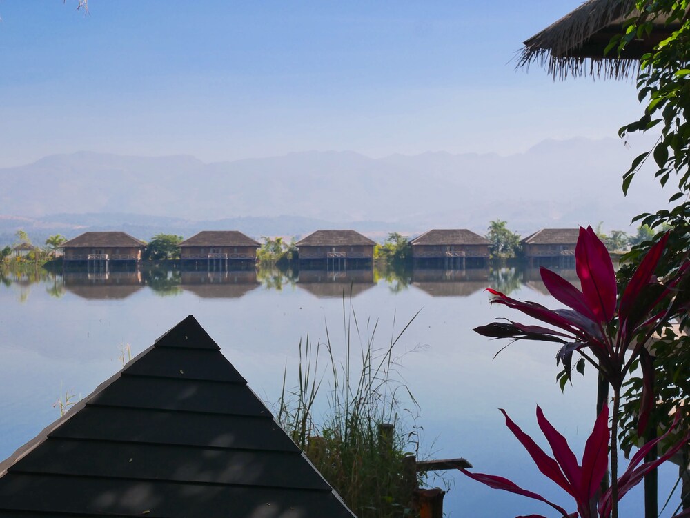 Lake View