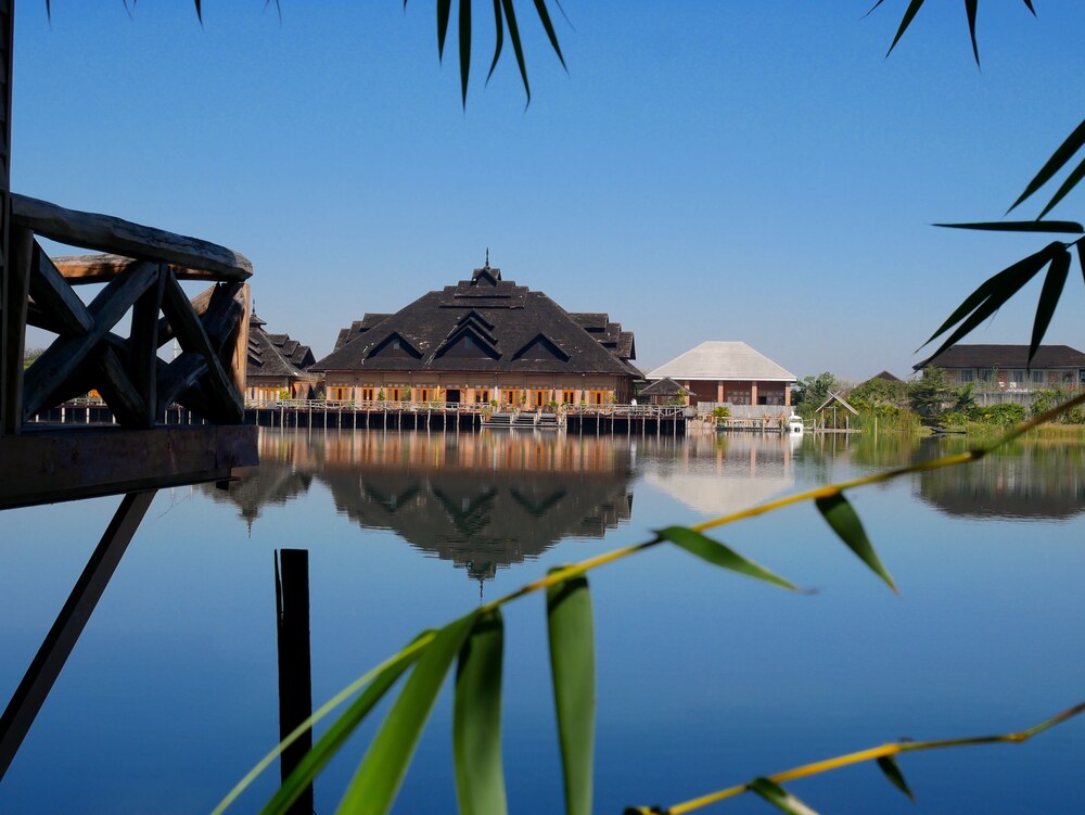 Lake View