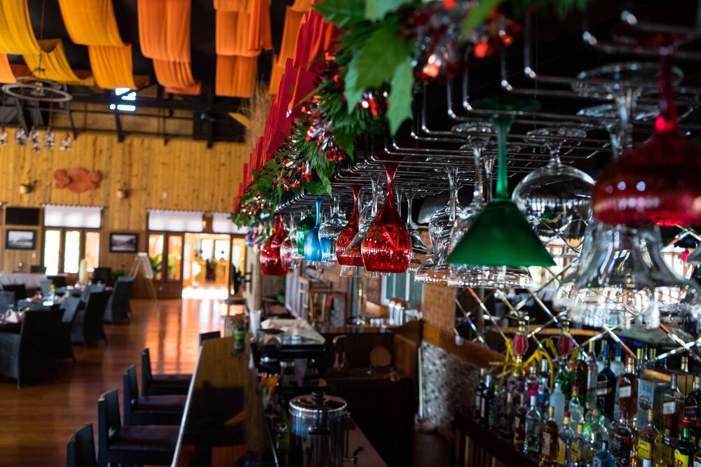 Hotel Bar