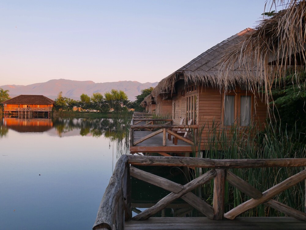 Lake View