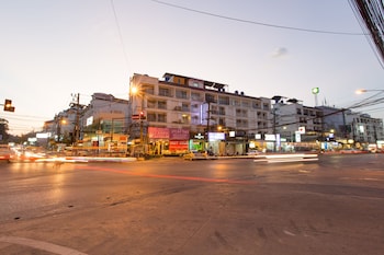 Patong Buri Hotel