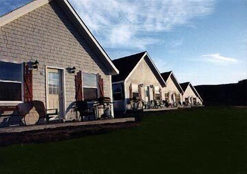 Chisholms of Troy Coastal Cottages
