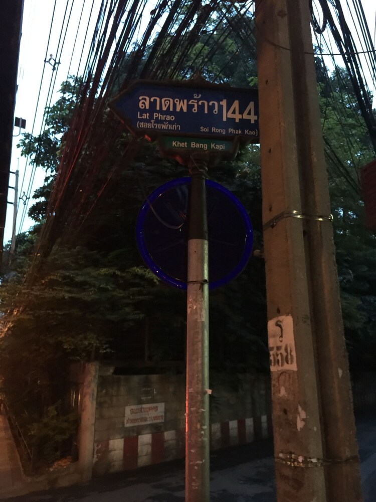 호텔 입구