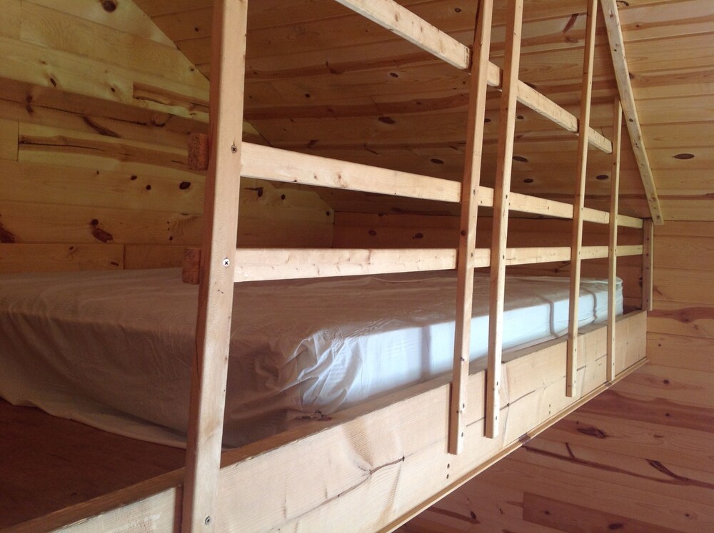 Basic Sleeping Cabin, 2 Queen Beds With Loft (No Linens) - Guestroom View