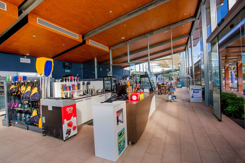 Snack Bar