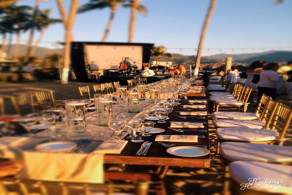 Outdoor Banquet Area