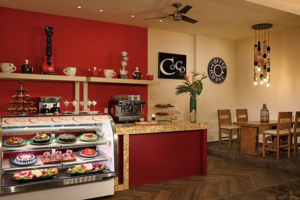 Coffee Shop