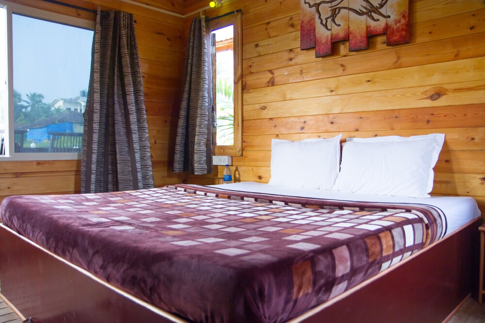 Guestroom View